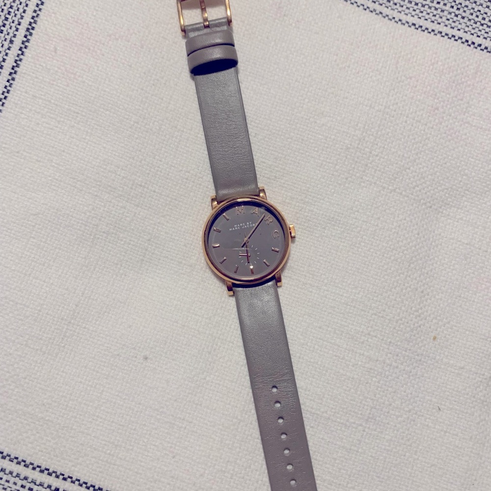 Marc Jacobs gray/taupe watch
